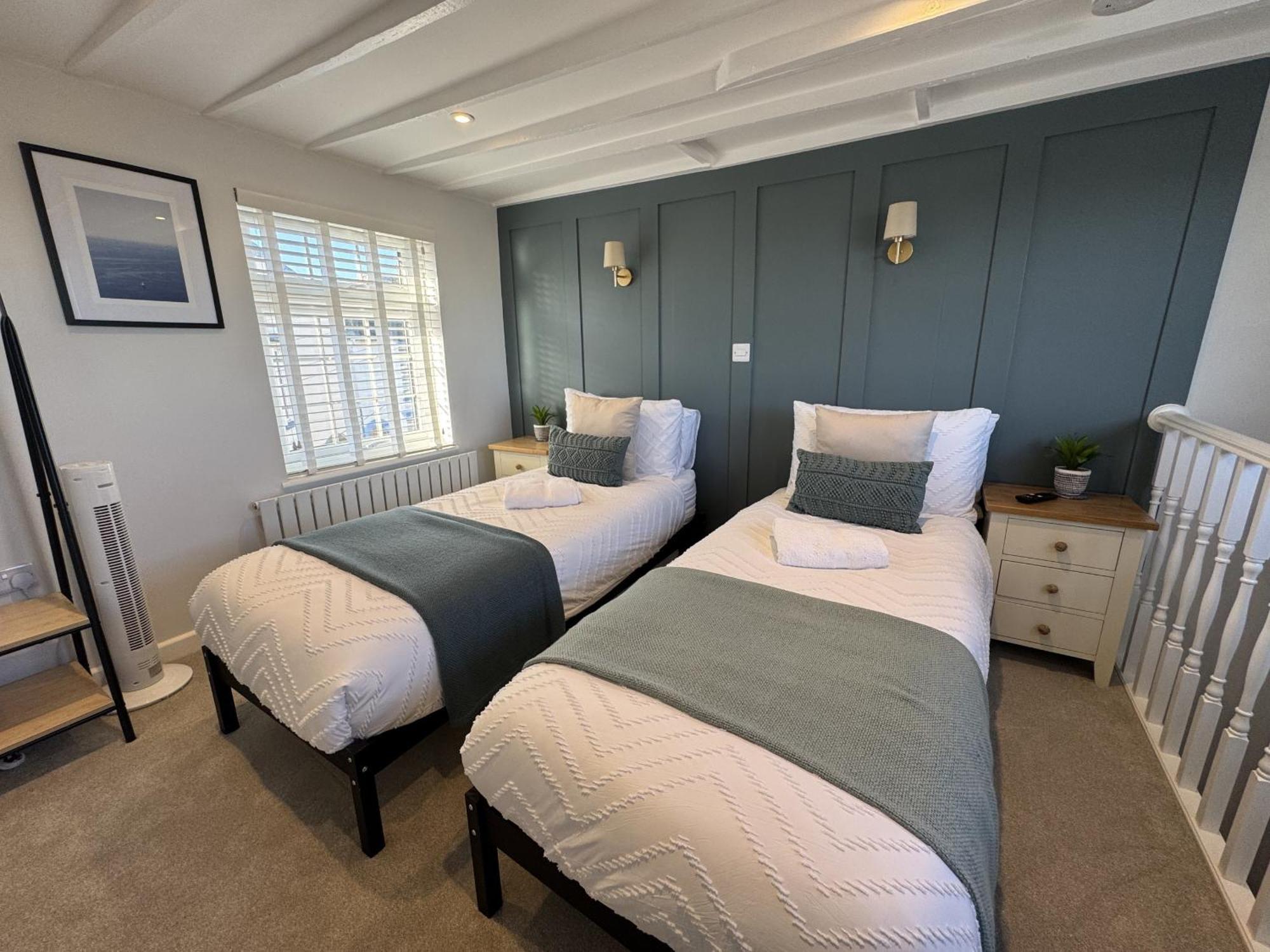Driftwood House - Luxury Dog-Friendly Townhouse In Cowes, Steps From Marina Villa Cowes  Ngoại thất bức ảnh