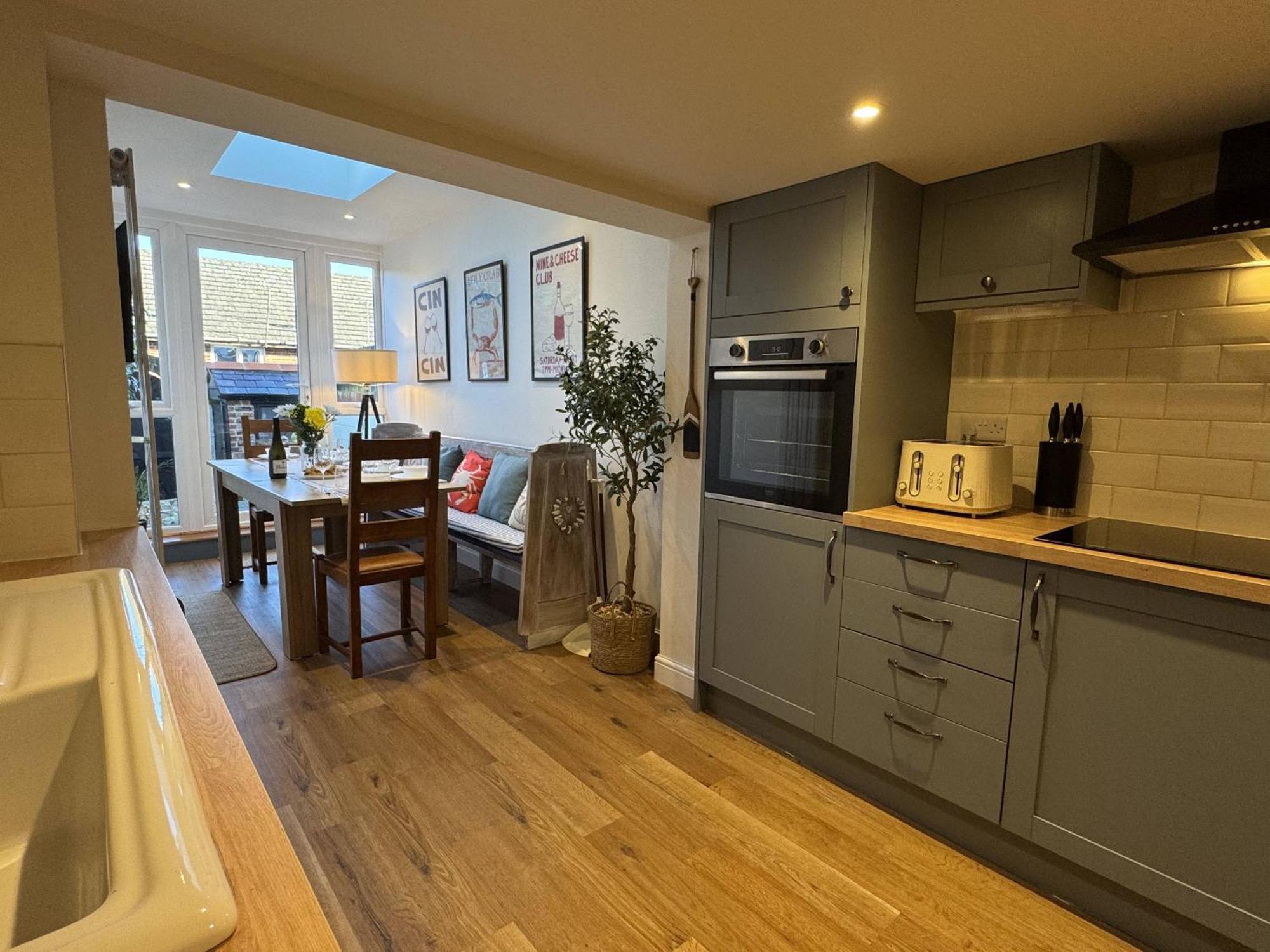 Driftwood House - Luxury Dog-Friendly Townhouse In Cowes, Steps From Marina Villa Cowes  Ngoại thất bức ảnh